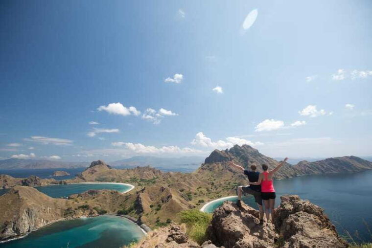 3d2n-komodo-kayak-tour