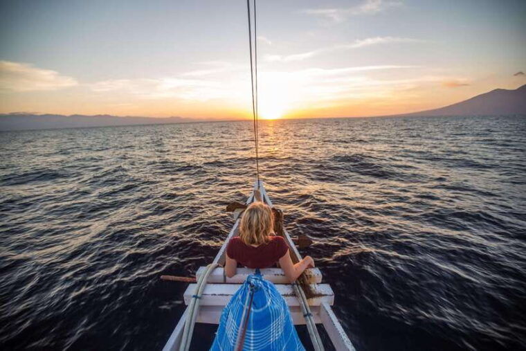 3d2n-komodo-kayak-tour