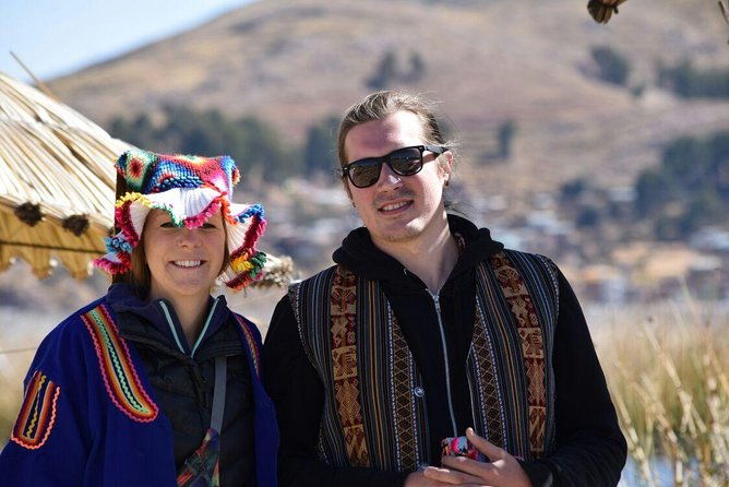 3h-boat-tour-to-uros-island-from-puno