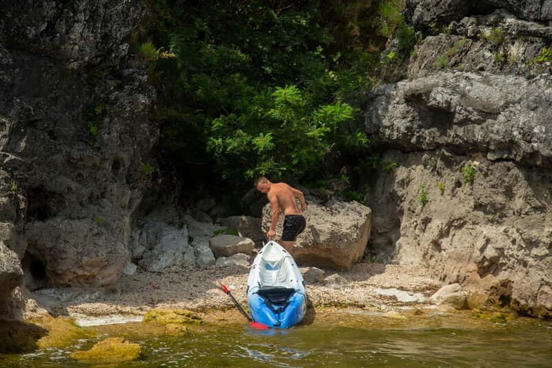 3h Guided Kayaking Adventure on Skadar Lake to hidden spots! - Swimming at a Secluded Beach