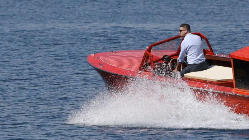 3h-lake-como-privateorsharedtour-on-woodenboat-como-bellagio