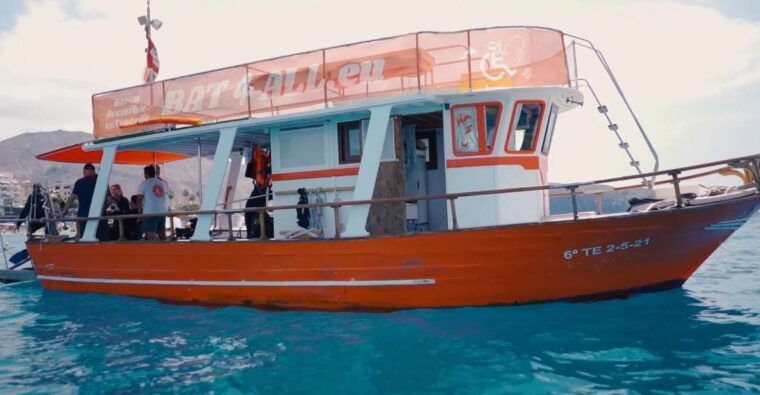3h-private-or-shared-tour-to-accessible-boat-in-canary-island