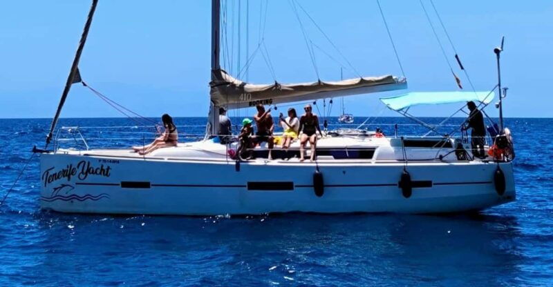 3h-whale-watching-share-tour-costa-adeje-lina7-mizendoha