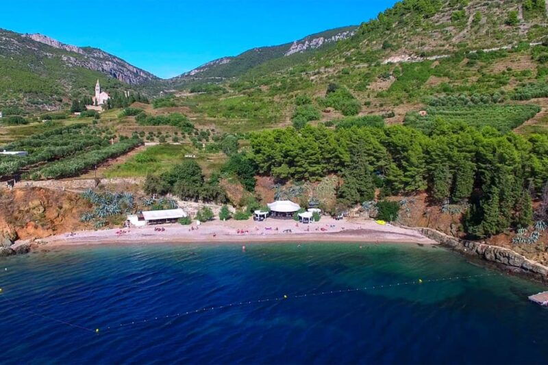 4-caves-komiza-private-speedboat-tour-from-split