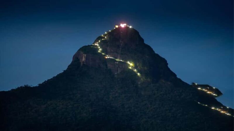 4-Day Adam's Peak climb & explore tea plantation with Hotels - Practical Details & Considerations