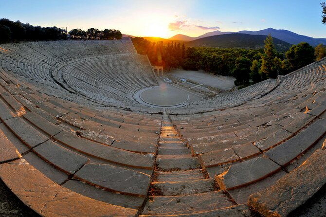 4-day-classical-tour-greece-epidaurus-mycenae-olympia-delphi-meteora