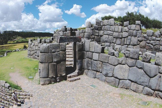 4-day-excursion-to-machupicchu-rainbow-mountain-city-tour-all-included