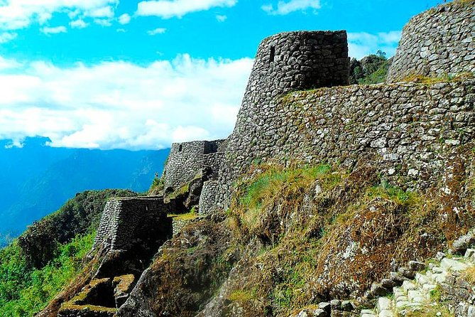 4-day-inca-trail-to-machu-picchu-private-service