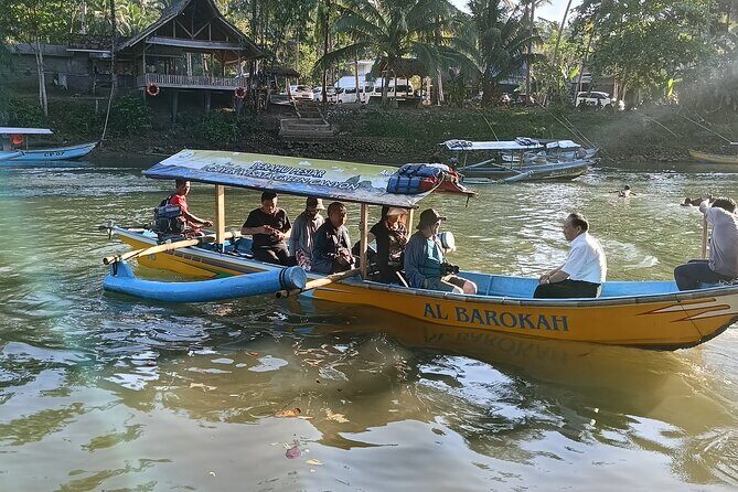 4 Day Jakarta Crater Green Canyon and Volcano Private Guided Tour - Frequently Asked Questions