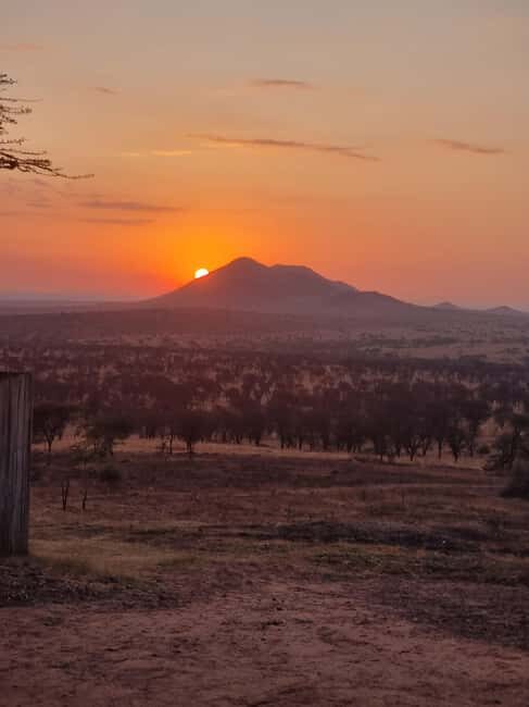 4-Day Lake Manyara, Serengeti & Ngorongoro Mid Range Tour - Exploring the Itinerary in Depth