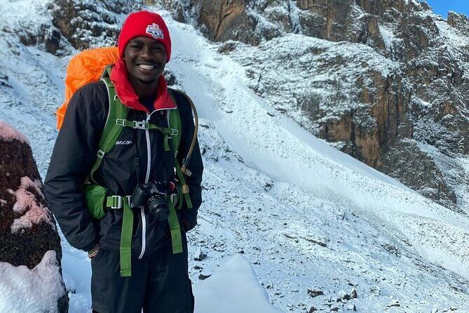 4 Day Mount Kenya Trek Up Chogoria Down Sirimon - Key Points