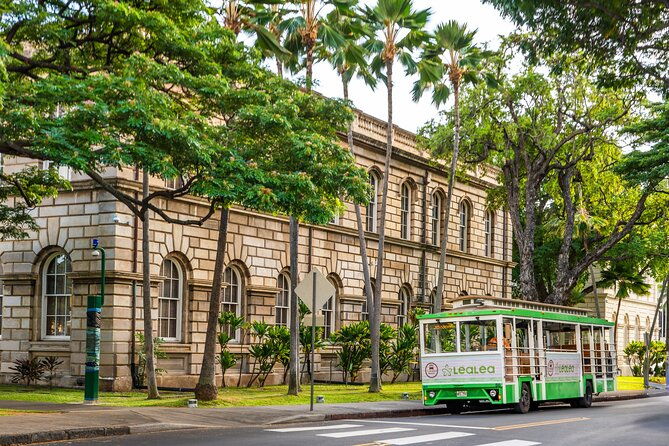 4-day-pass-lealea-trolley-and-waikiki-trolley-pink-line