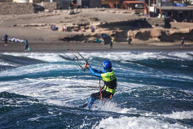 4-day-private-kitesurfing-lessons-for-beginners-in-tenerife