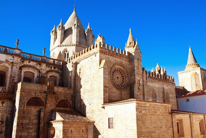 4-day-south-portugal-tour-from-lisbon-lagos-algarve-coast-sagres-evora-beja-and-setubal
