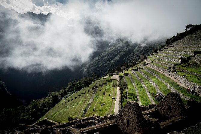 4-day-tour-in-cusco-sacred-valley-machu-picchu