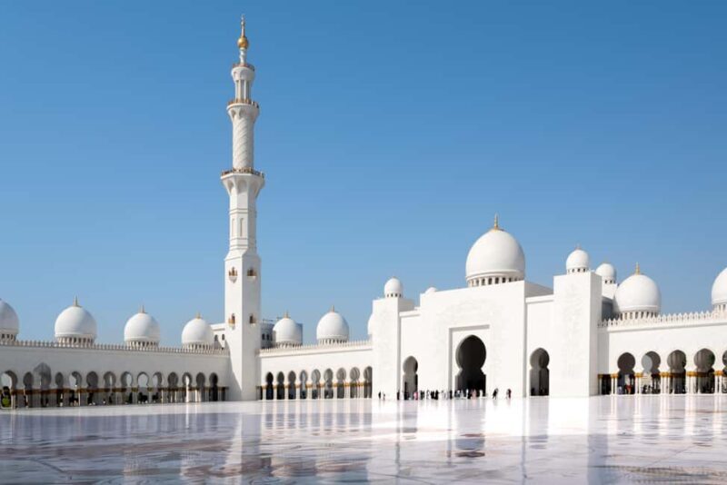 4-Day UAE Cultural Journey: Dubai, Abu Dhabi & Al Ain - Exploring Abu Dhabi’s Iconic Landmarks