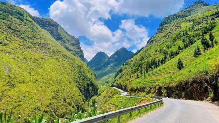 4-days-3-nights-across-ha-giang-loop