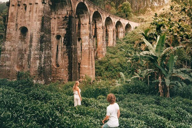 4 Days 3 Nights explore sri Lanka with holiday walkers sri Lanka - What Makes This Tour Stand Out?  