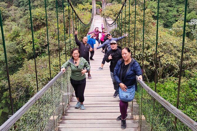 4-days-cotopaxi-quilotoa-banos-and-amazon-with-hotel-and-activities-included
