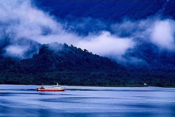 4-days-discovery-in-aiken-del-sur-park-puerto-chacabuco