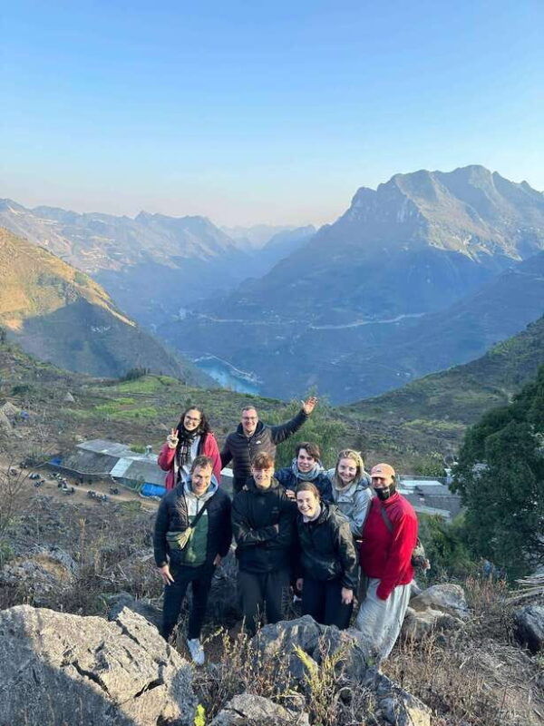 4-days-ha-giang-loop-divinity-tour-with-easy-rider