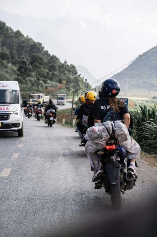4-days-motorbike-ha-giang-cheers-tour