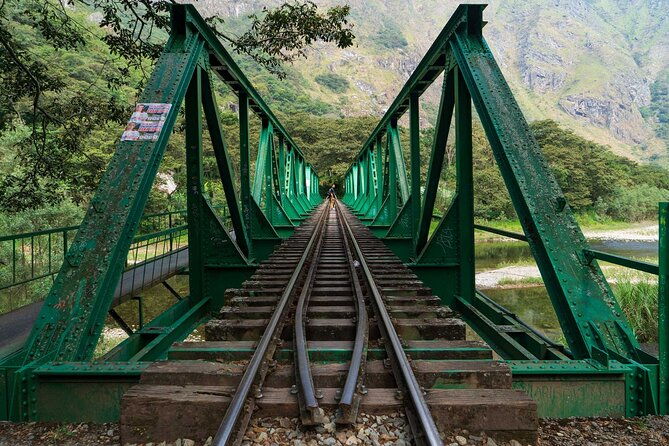 4-days-multi-day-tour-in-inca-trail-jungle