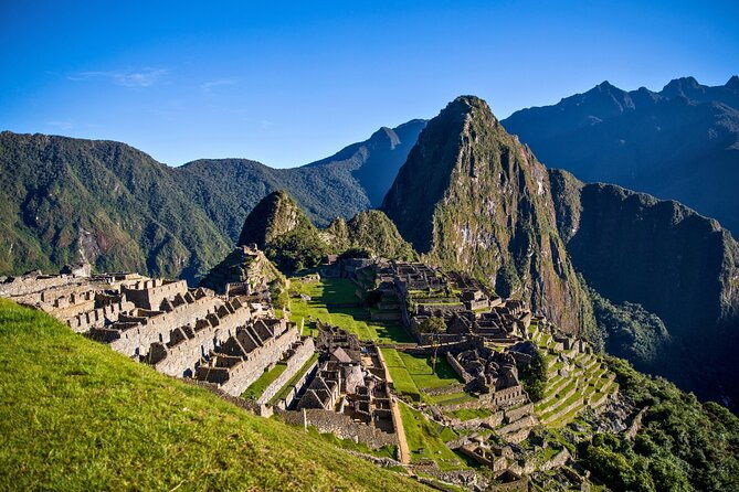 4-days-multi-day-tour-in-inca-trail-jungle