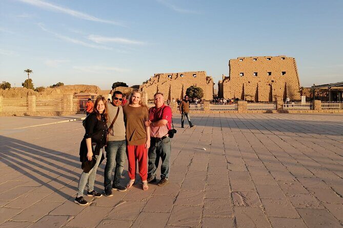 4 Days Nile cruise Aswan to Luxor & Abu Simbel. Hot air Balloon - Key Points