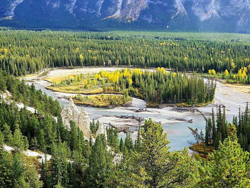 4 Days Tour to Banff & Jasper National Park without Hotels - An In-Depth Look at the 4-Day Itinerary