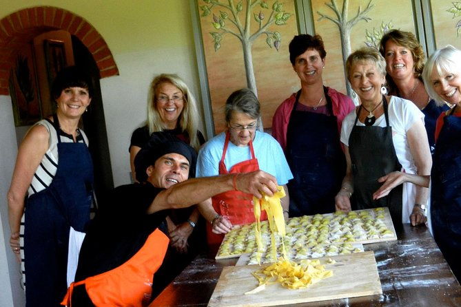 4-daysall-inclusive-cooking-holiday-and-tours-in-tuscany