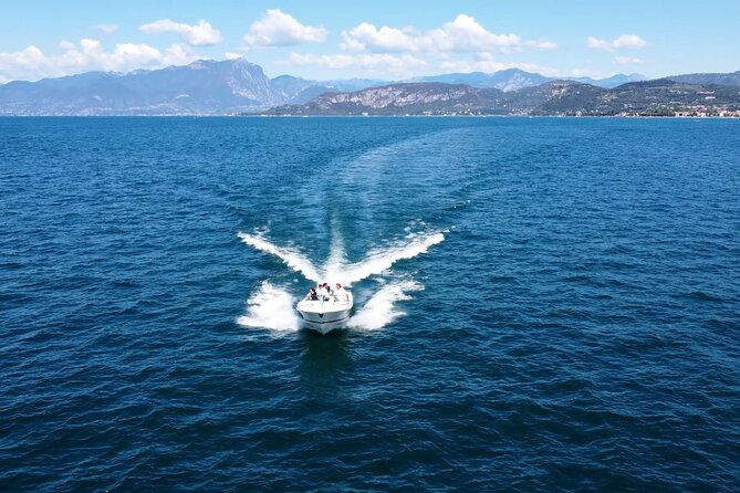 4-hour-boat-tour-on-lake-garda-from-lazise