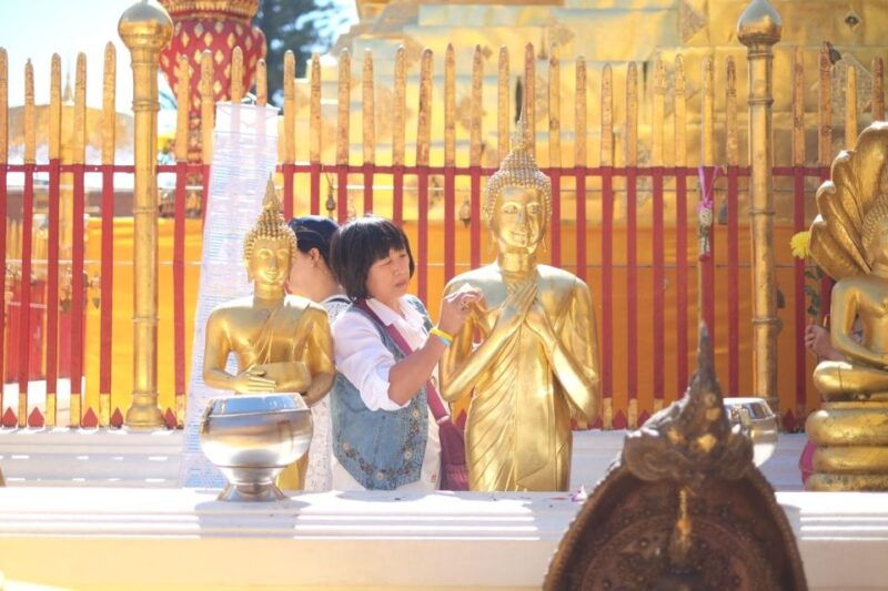 4-hour-doi-suthep-hmong-hill-tribe-village-from-chiang-mai