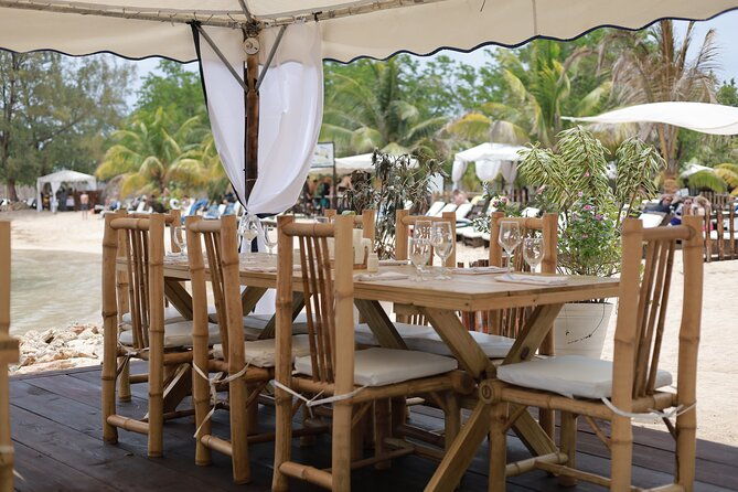 4-hour-exclusive-sunset-dinner-at-bamboo-beach-club