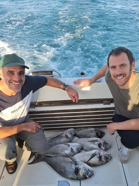 4-hour FISHING trip on a BOAT departing from Hondarribia - Discover the Authentic Joy of a 4-Hour Fishing Trip from Hondarribia
