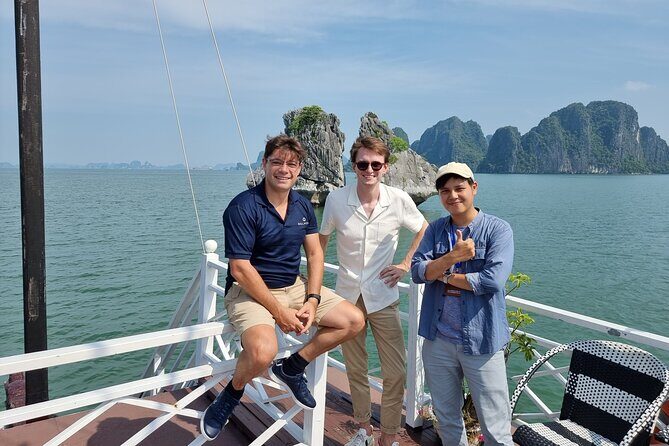4-Hour Halong Bay Tour with Kayak & Thien Cung Cave Exploration - Introduction