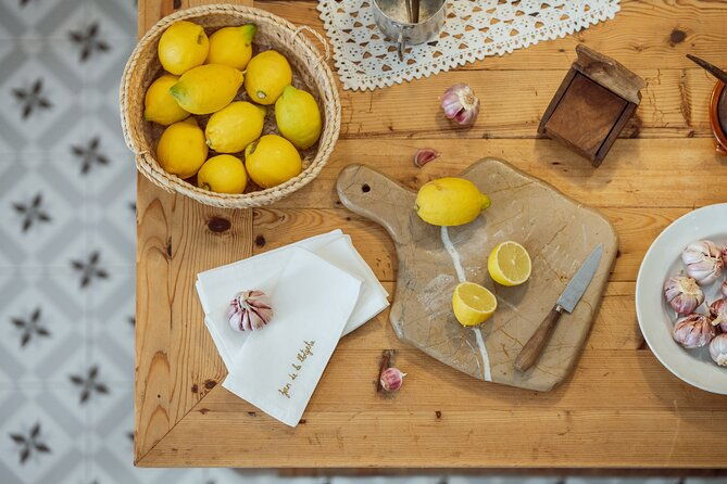 4-hour-market-visit-and-traditional-cooking-workshop-in-palma