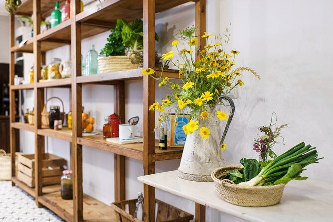 4-hour-market-visit-and-traditional-cooking-workshop-in-palma