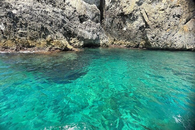 4-hour-private-boat-tour-of-ortigia-island-with-lunch