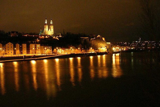 4-hour-private-prague-by-night-tour-2
