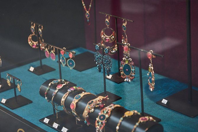 4-hour-private-tour-montmartre-marais