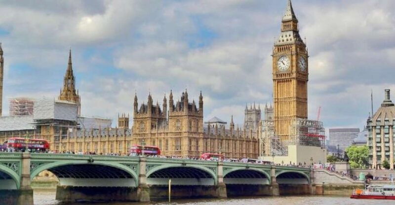 4-hour-private-tour-of-london-in-a-panoramic-black-cab