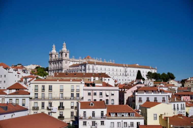 4-hour-private-tuk-tuk-explore-the-old-and-the-new-lisbon