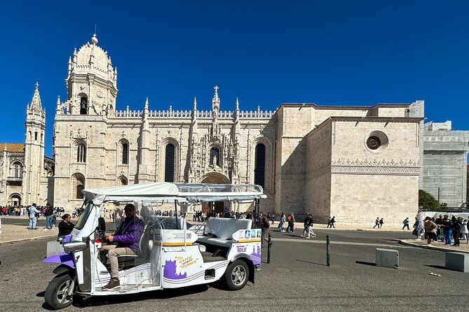 4-hour-private-tuk-tuk-tour-explore-the-old-and-the-new-lisbon