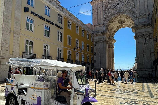 4-hour-private-tuk-tuk-tour-explore-the-old-and-the-new-lisbon