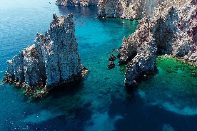 4-hour-private-visit-in-poliegos-island
