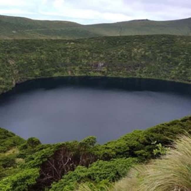 4-hour tour of Flores Island  Lagoons and incredible landscapes - Who Will Love This Tour?