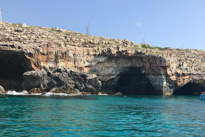 4-hour-tour-visiting-all-the-caves-swimming-stops-and-aperitif