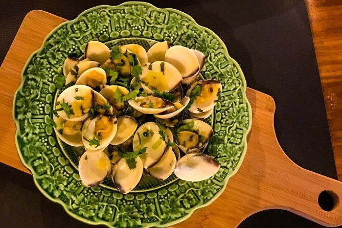 4-hour-traditional-portuguese-food-tour-in-porto