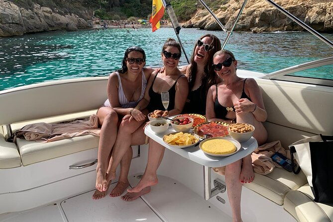 4-hour-yacht-excursion-in-mallorca-el-blade-2